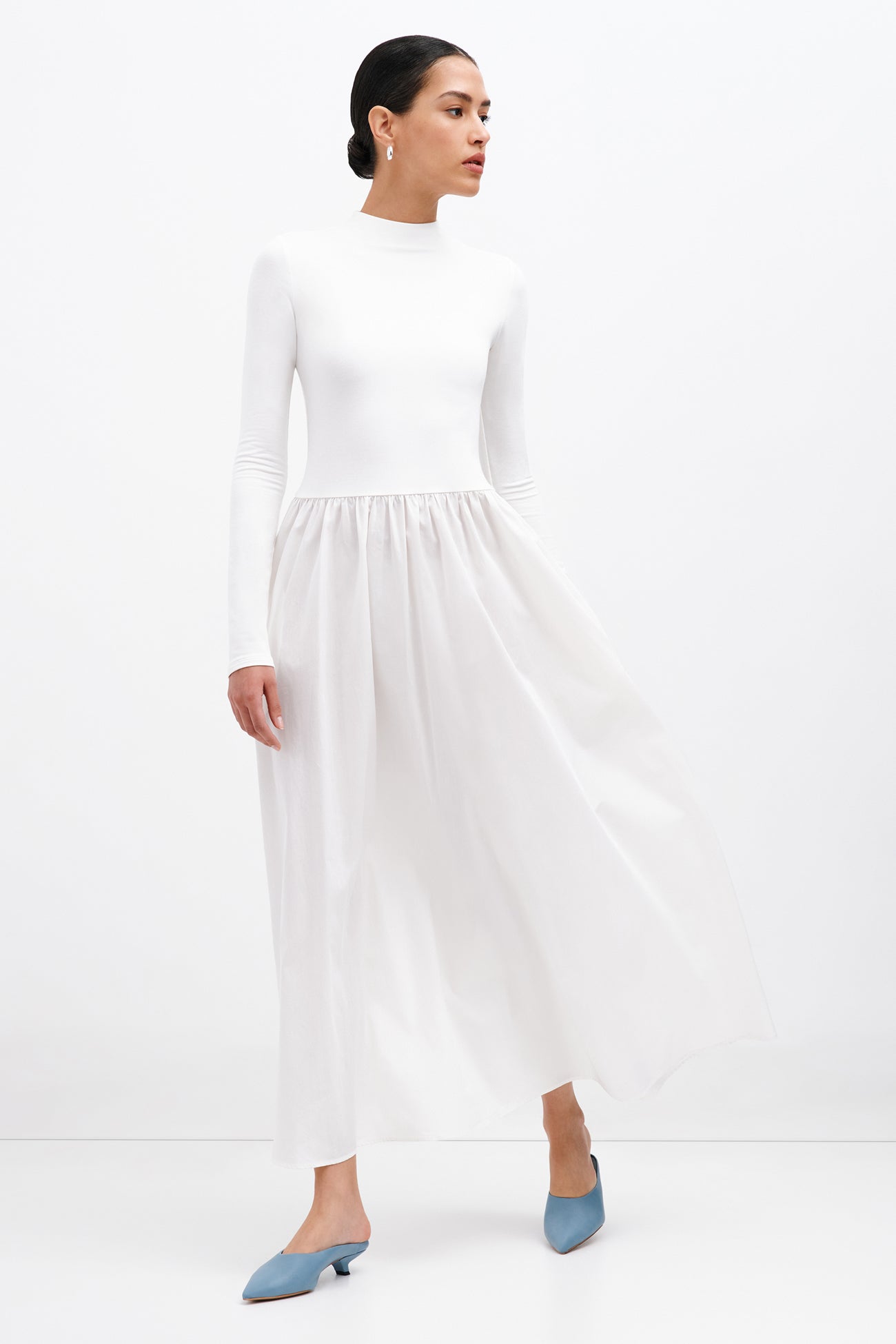 #Off White