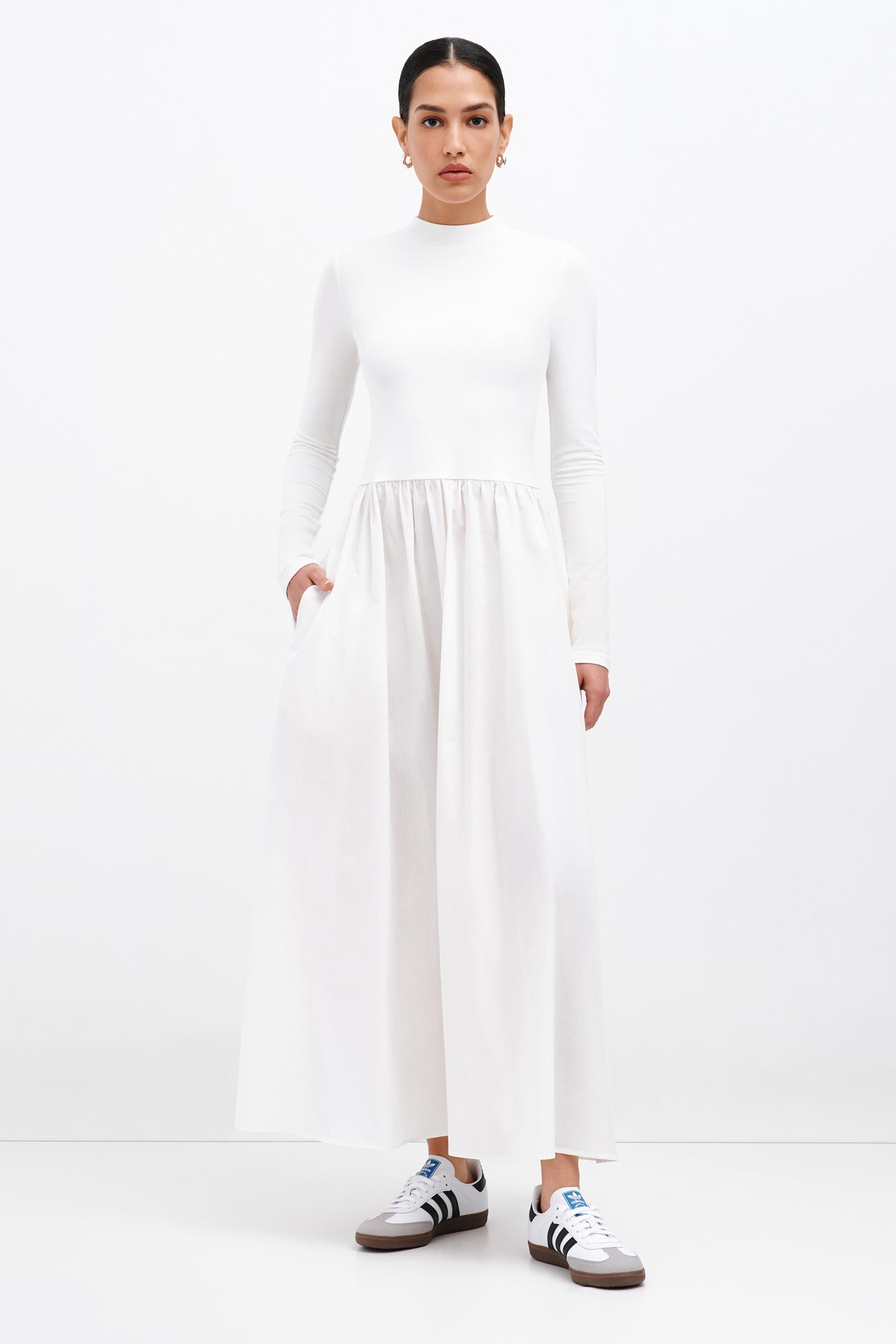 #Off White