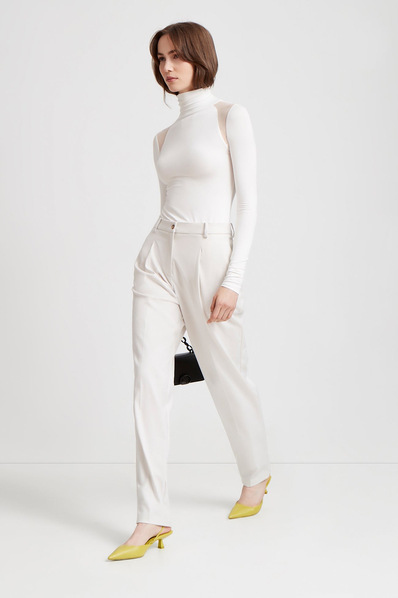 #Off White