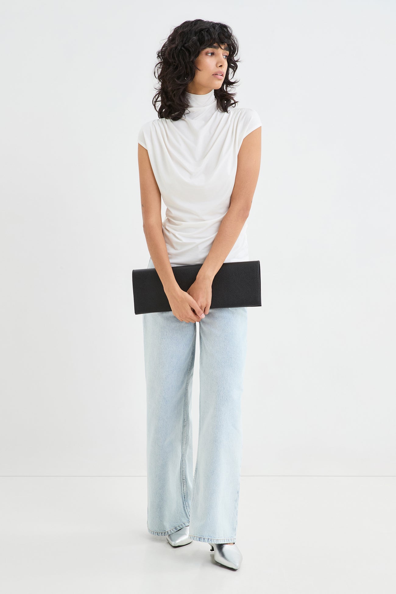#Off White
