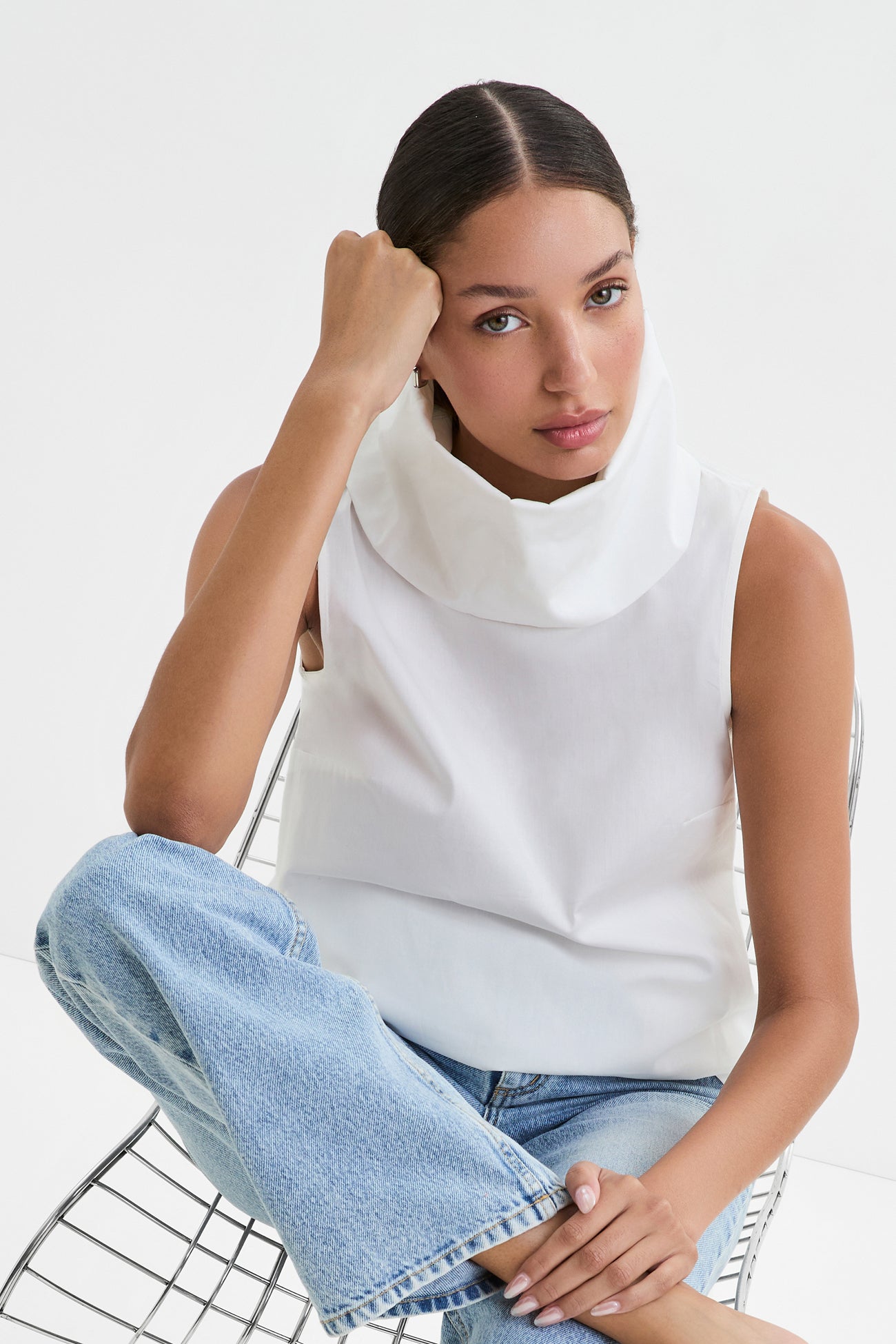 #Off White