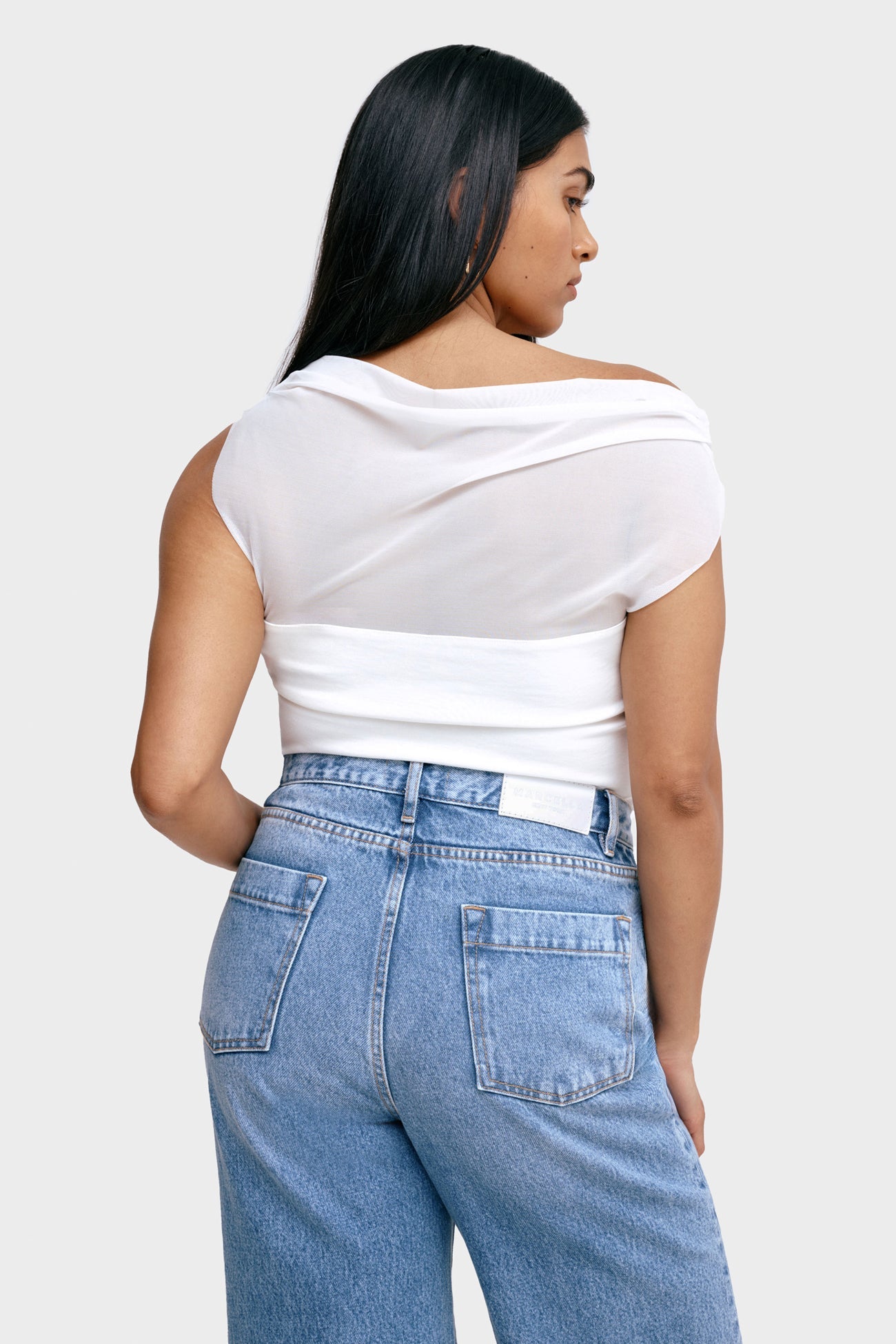 #Off White