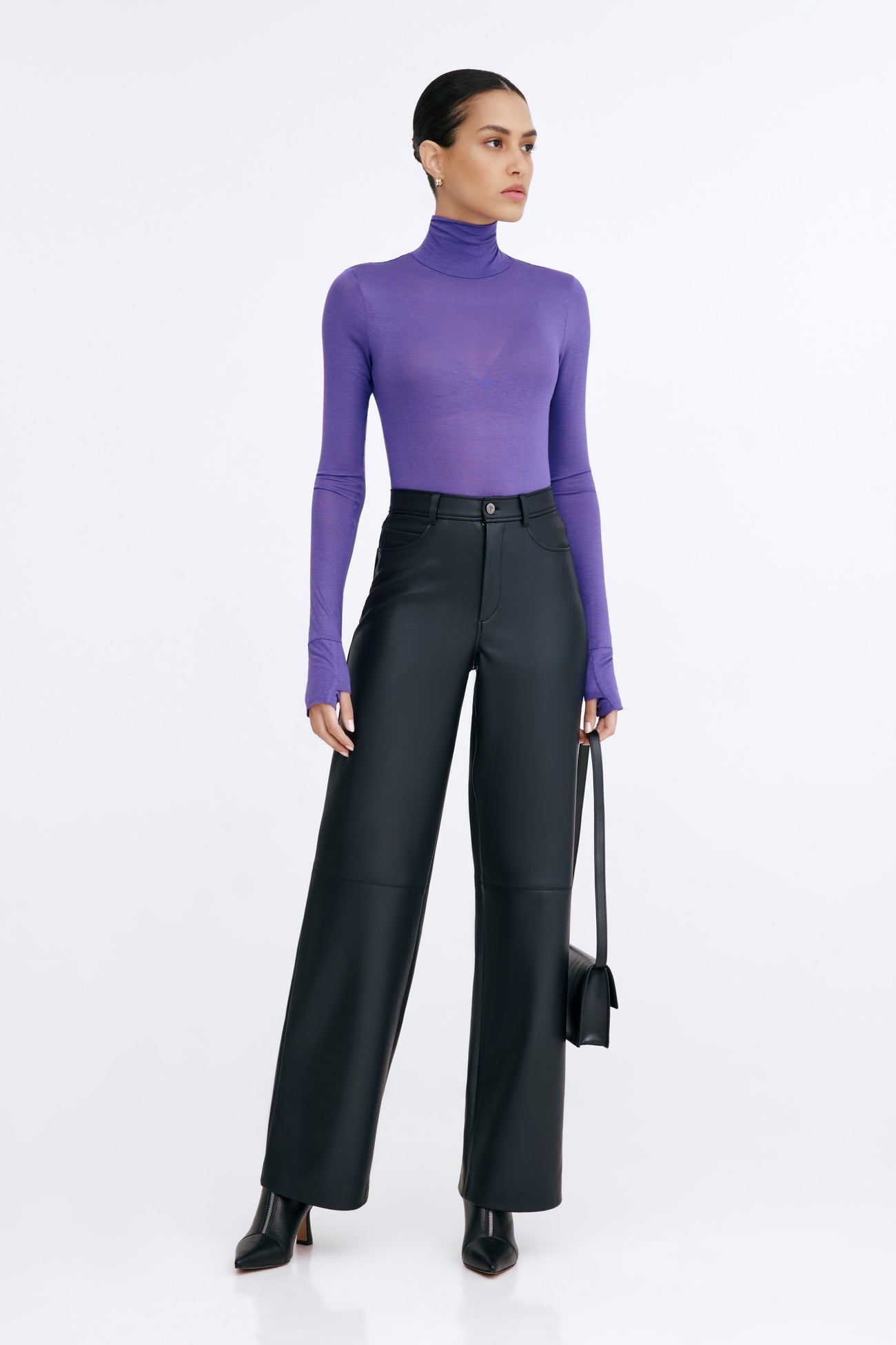 #Violet