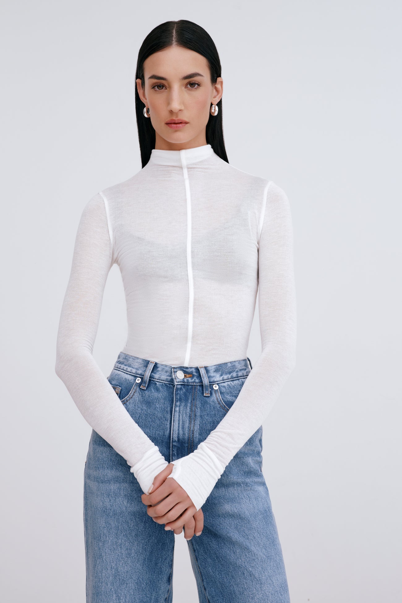 #Off White