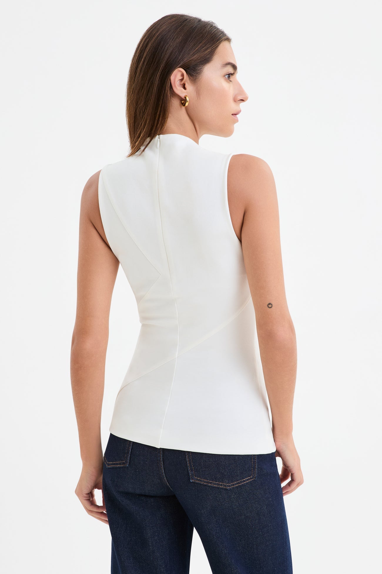 #Off White