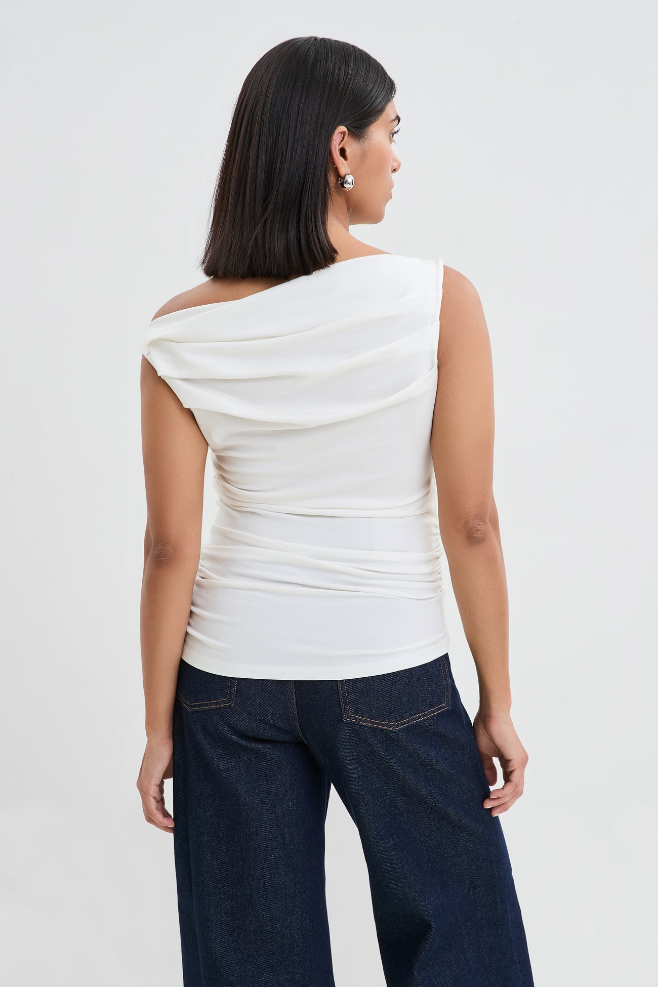#Off White