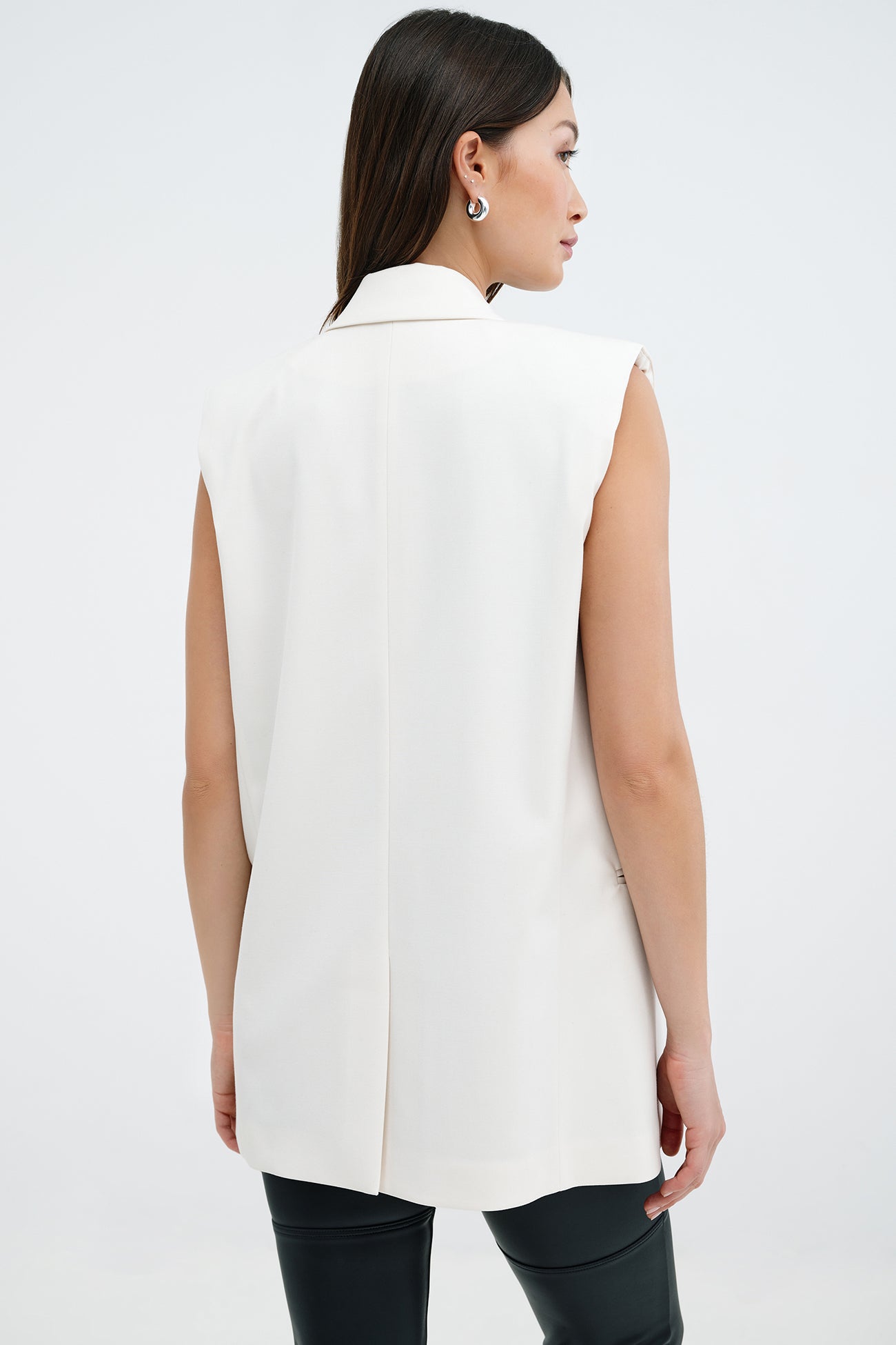 #Off White