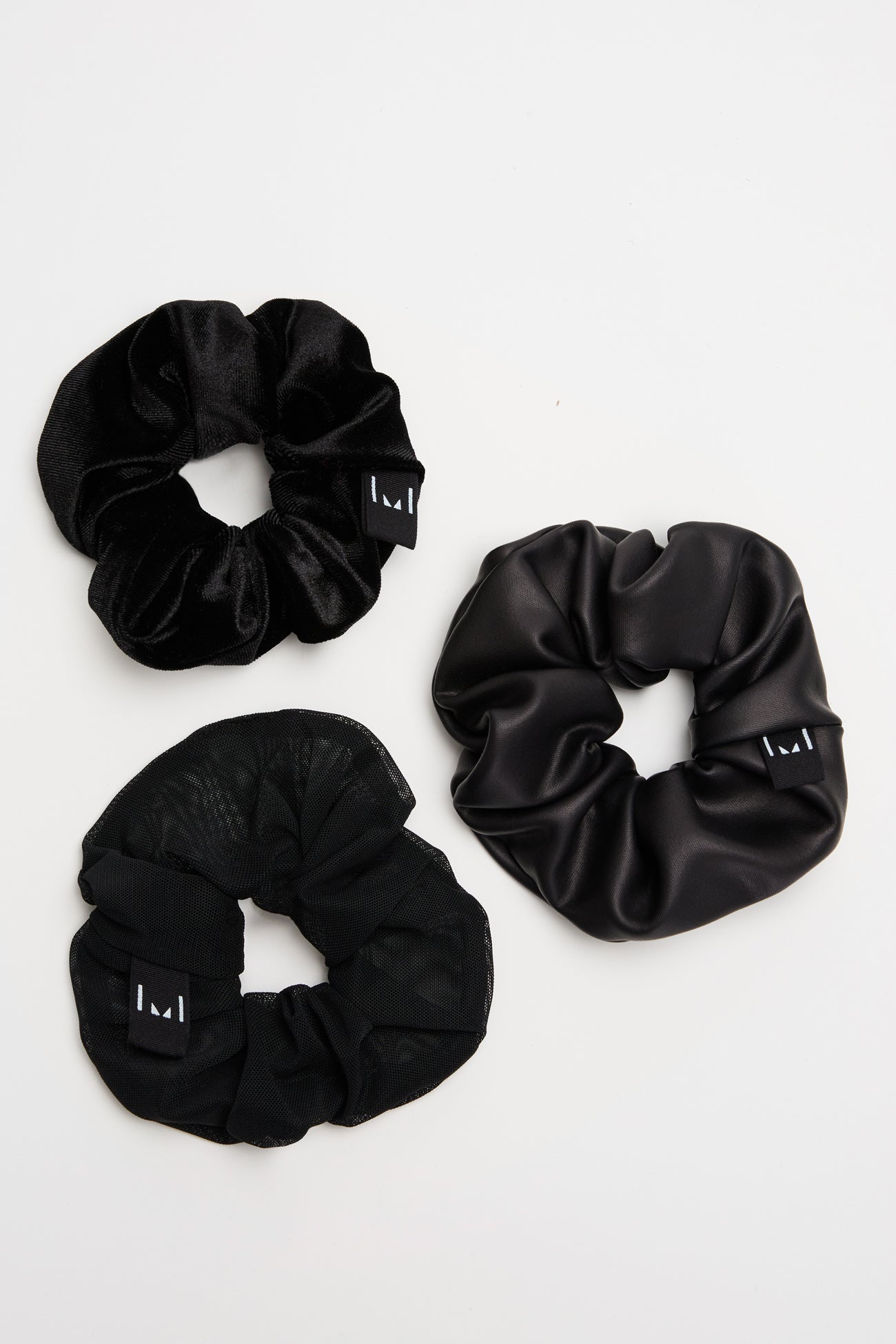 Glow Club Free Gift — Nikki Scrunchie Set