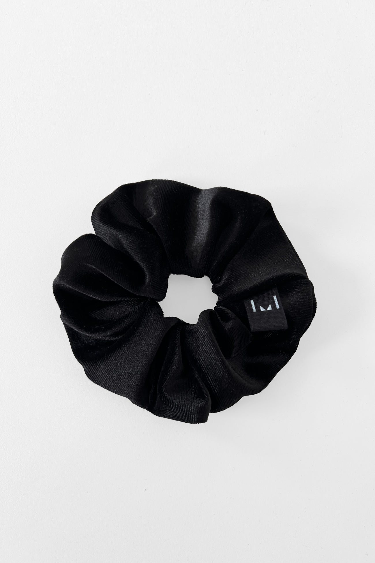 Glow Club Free Gift — Nikki Scrunchie Set